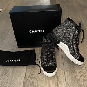 CHANEL tweed Black and Gray High-Top Sneakers